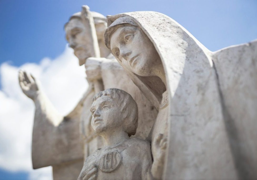 A statue of a woman holding a child